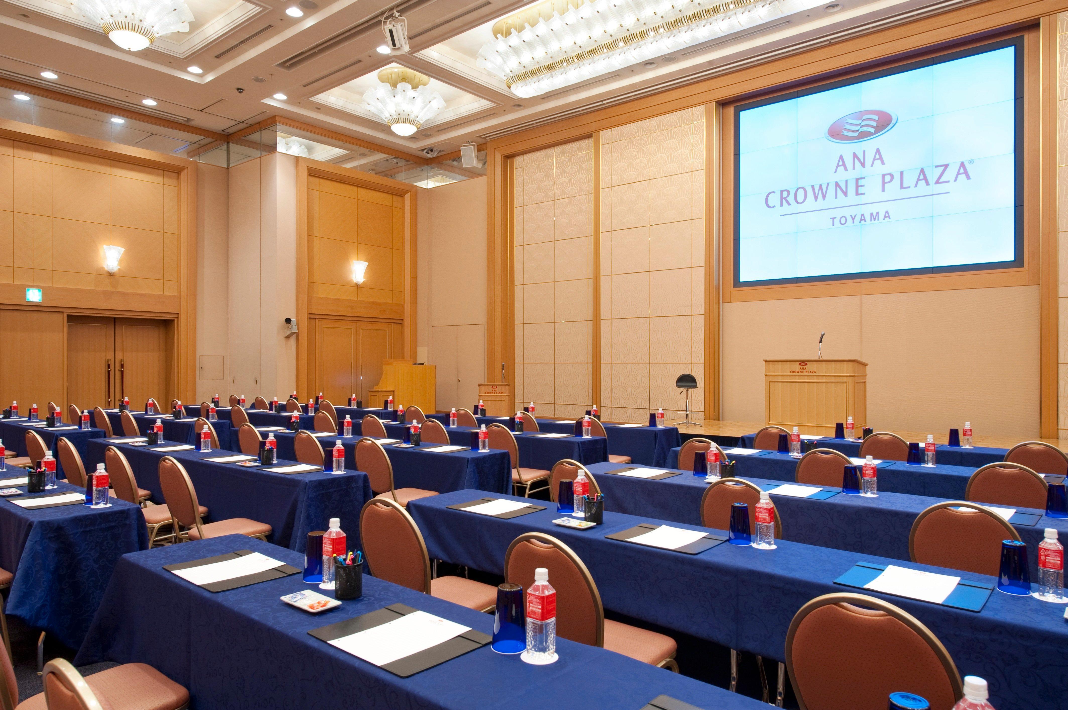 Ana Crowne Plaza Toyama By Ihg Hotel Exterior foto